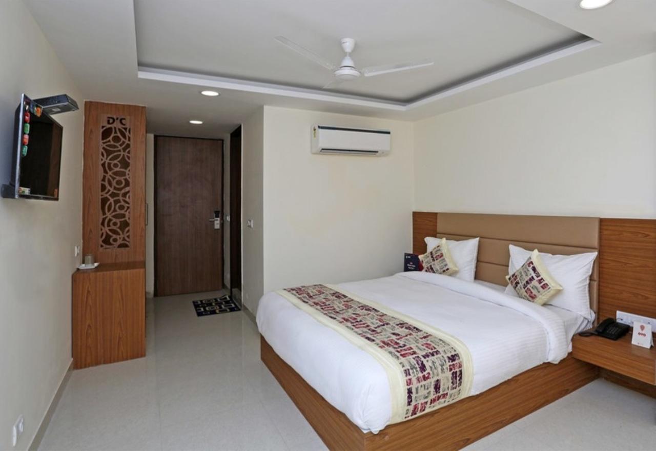 Hotel Airport D'Capitol New Delhi Exterior photo