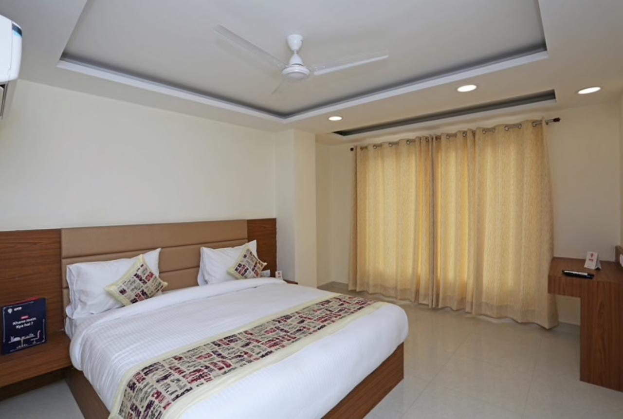 Hotel Airport D'Capitol New Delhi Exterior photo